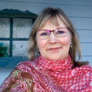 Meet your Posher, Cindy